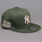 New Era - NY Yankees 9Fifty Side Patch Medium - Snapback - Olive/Pink